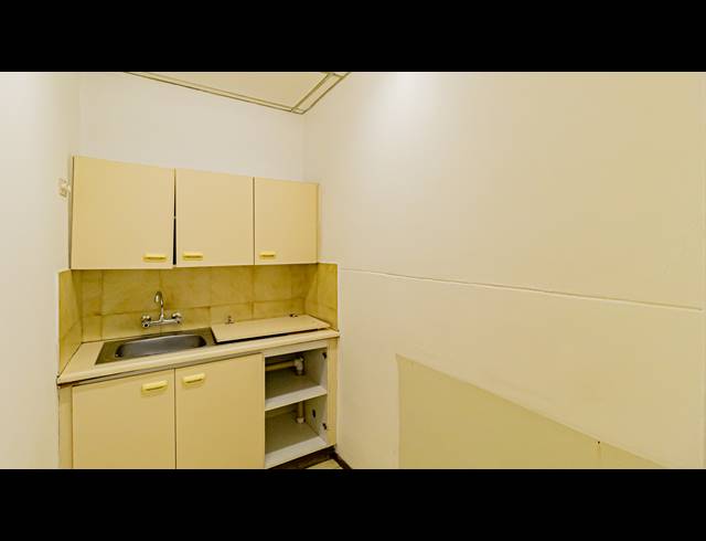 154M² OFFICE TO LET IN FERNDALE